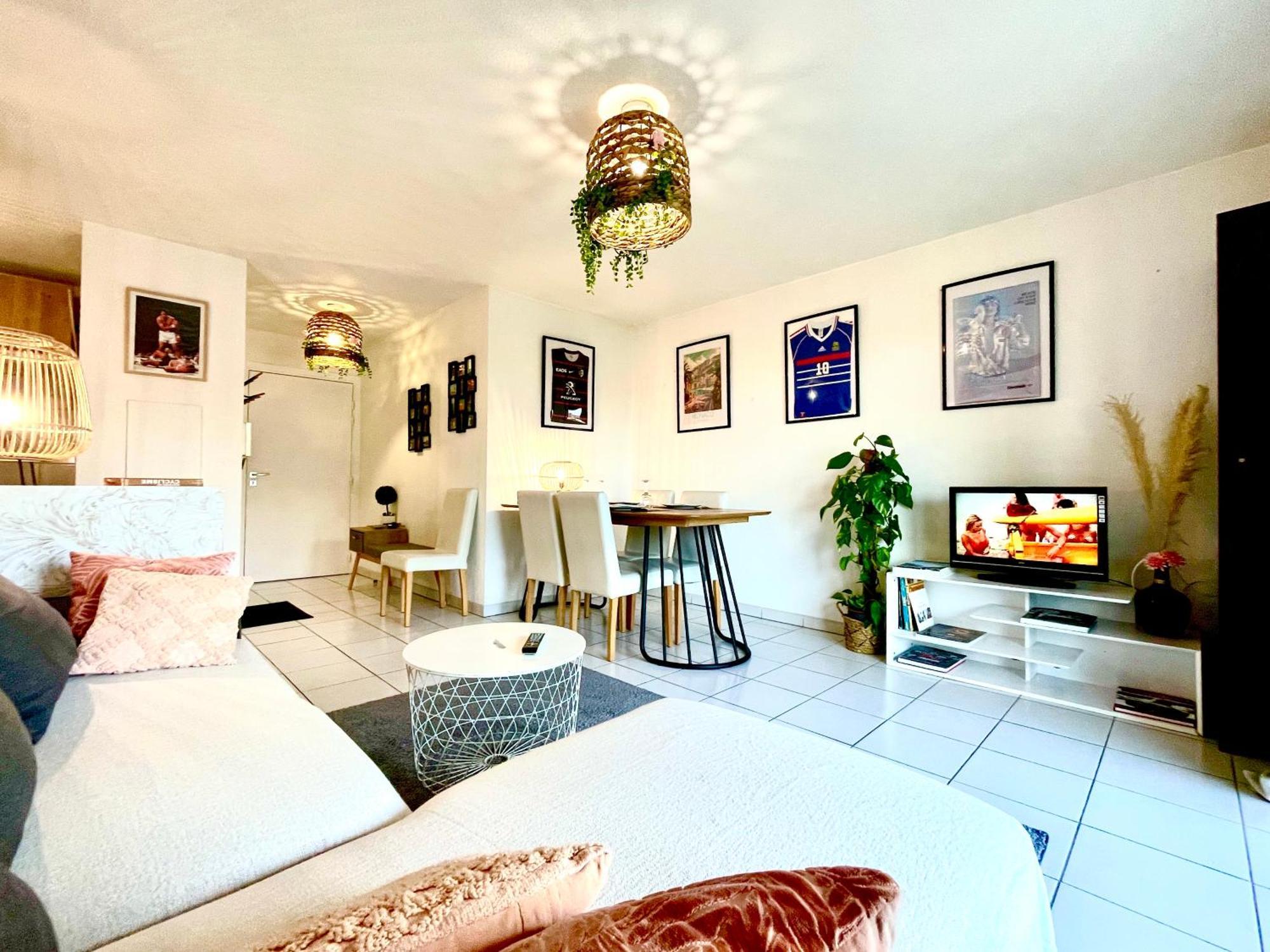 Bel Appartement T3 De 60M2 Avec Parking, Terrasse, Proche Du Metro Et Du Periph Тулуза Екстер'єр фото